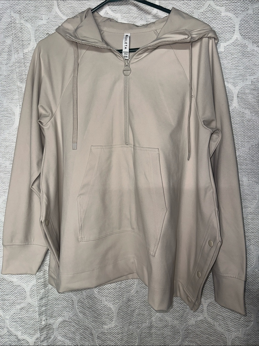 Athleta Coaster Luxe Half Zip Hoodie Sweatshirt Taupe Beige Snap Hem NWOT XXS